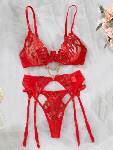 Charming Lingerie Set